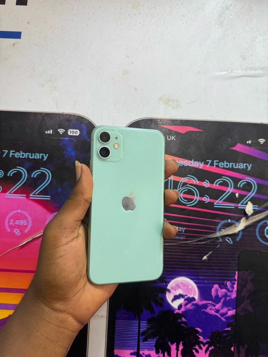iPhone 11