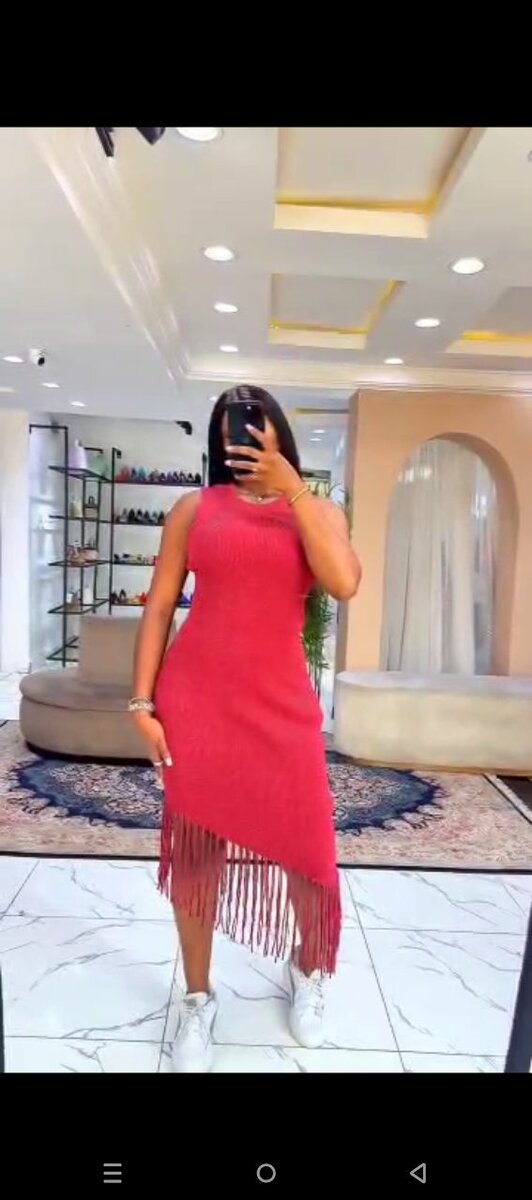 Robe à franges rouge élégante