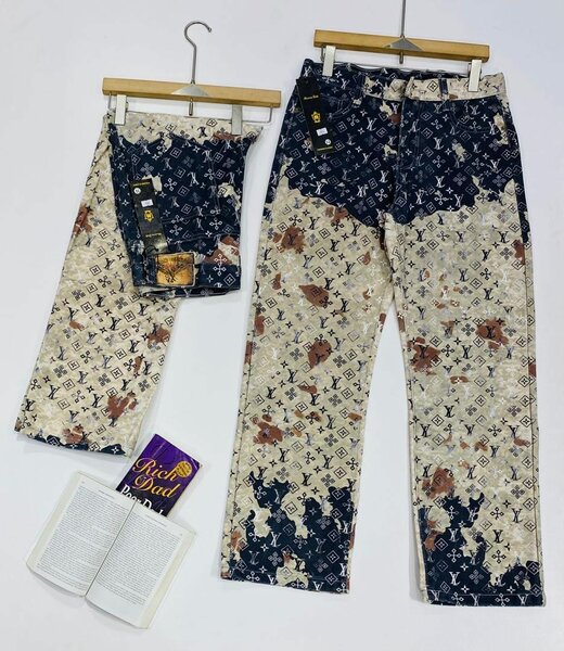 Baggy jeans