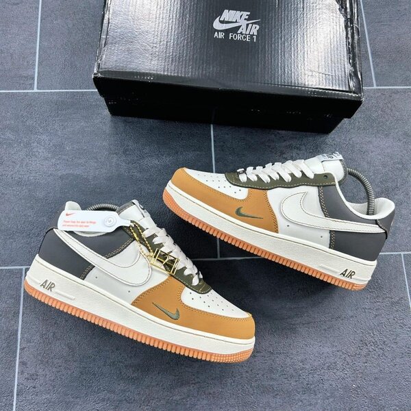Nike Air Force