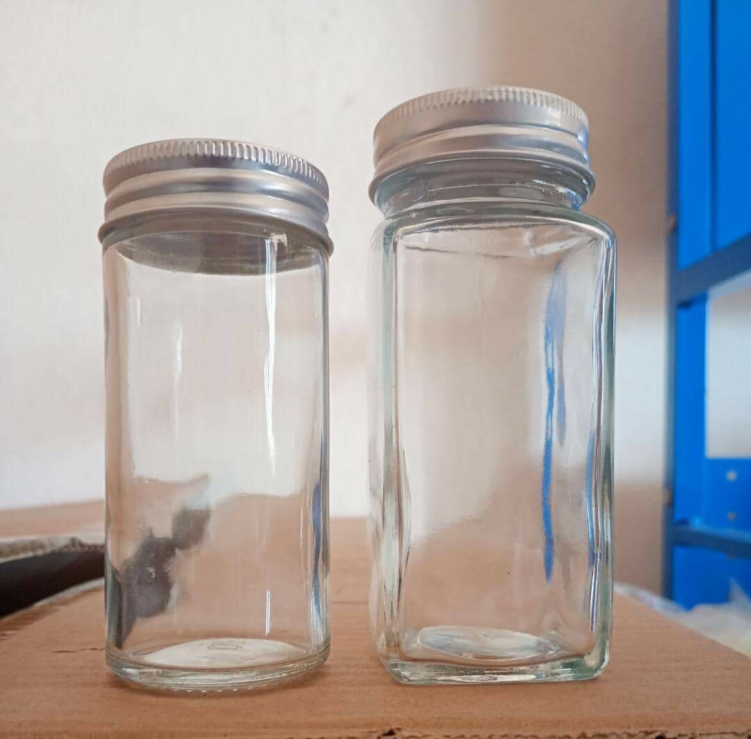 Spices bottle