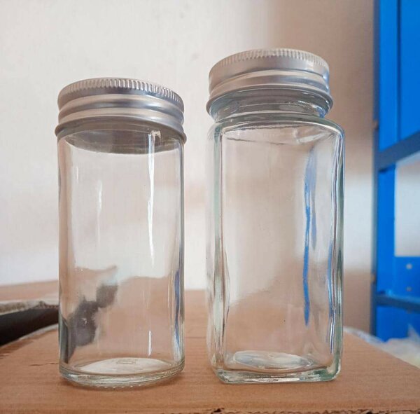 Spices bottle