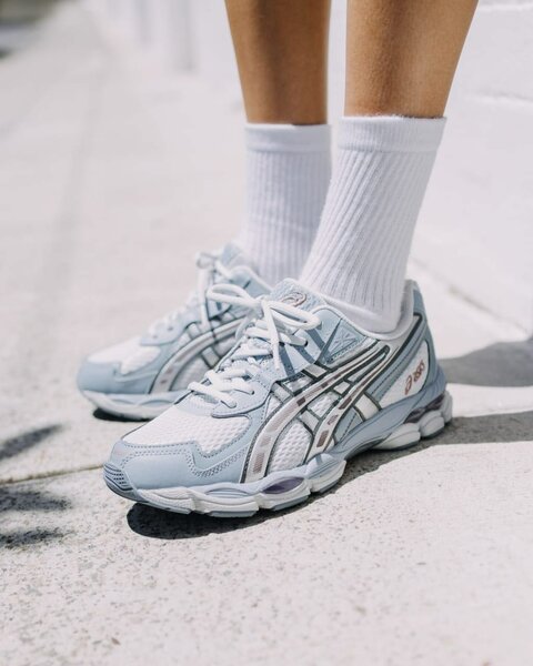 BASKET ASICS