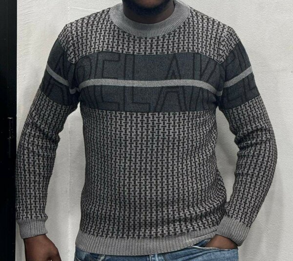 Sweater homme graphique et texturé