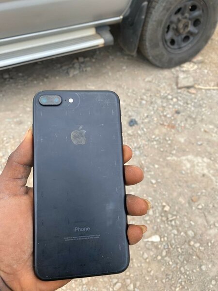 iPhone 7+
