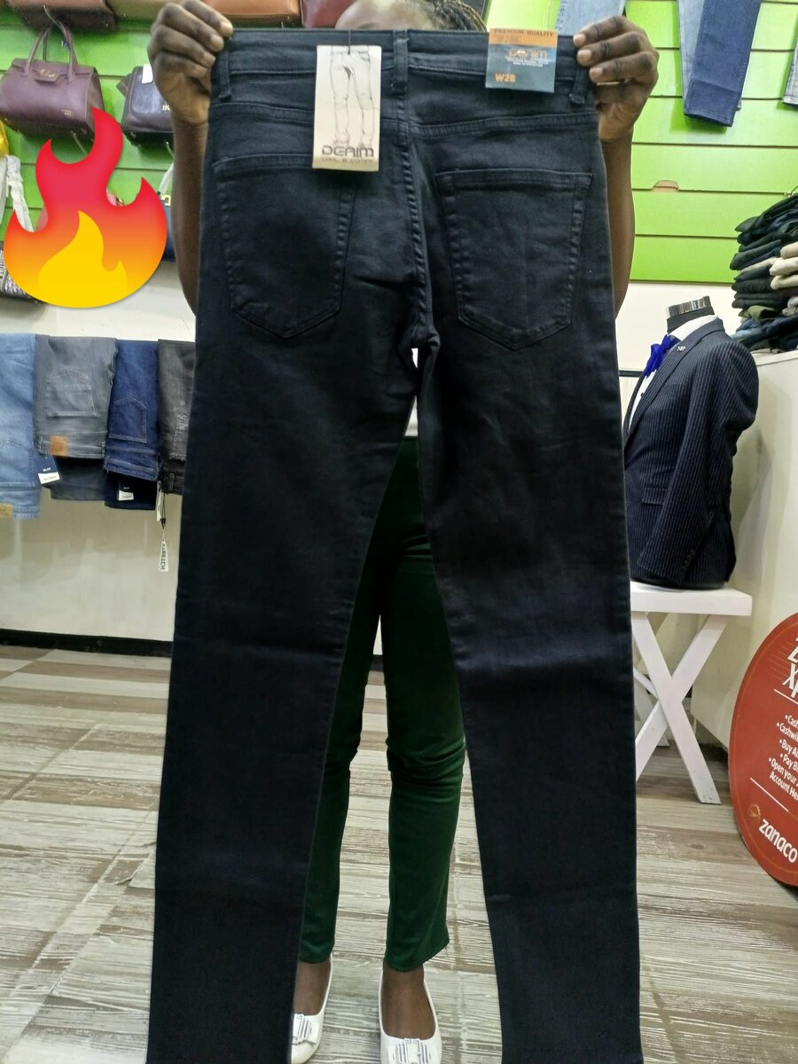 black jeans men
