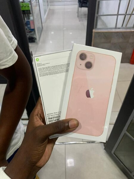 iPhone 13