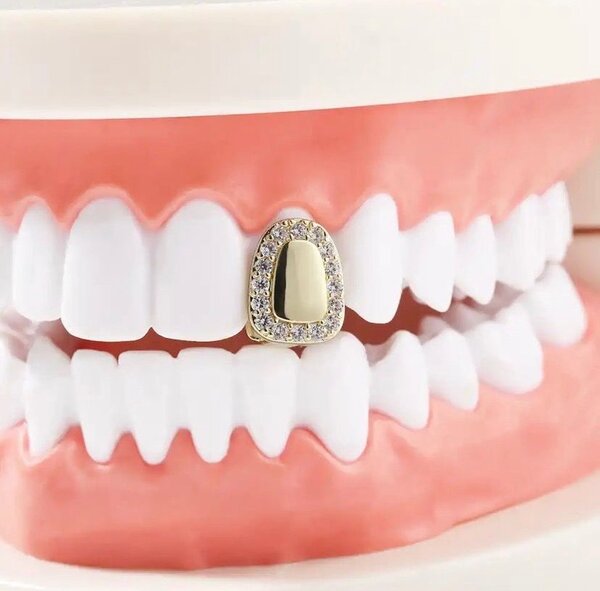 Teeth grillz