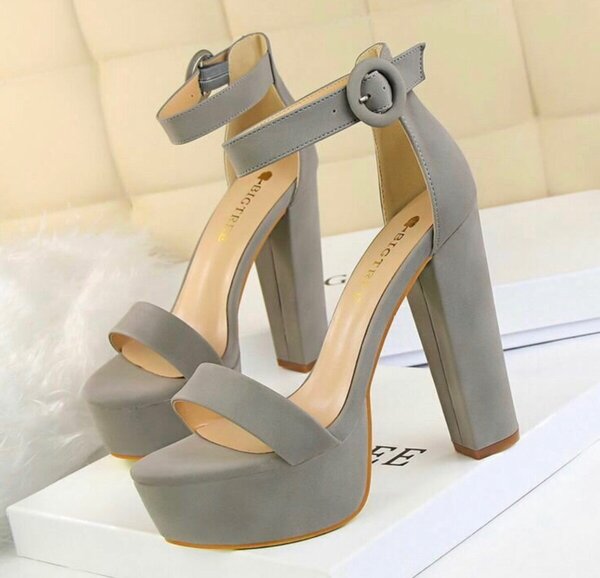 HEELS