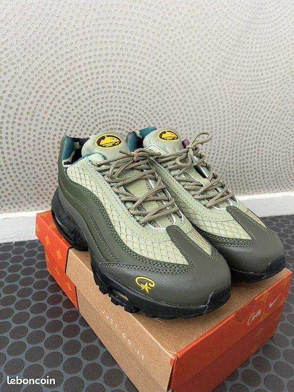 Nike air