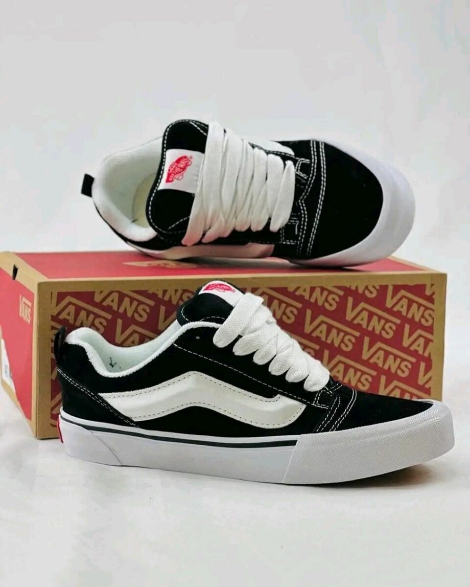 Vans skool knu