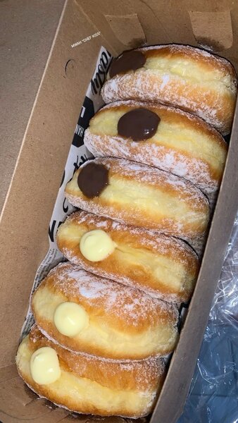 Beignets au chocolat et vanille