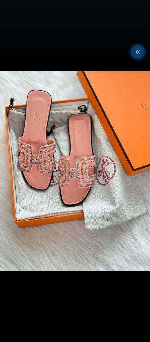 Ladies slippers