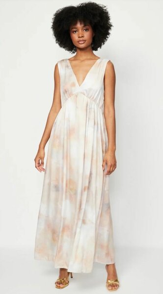 Robe maxi élégante en soie