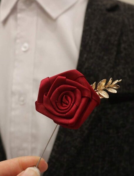 Broche