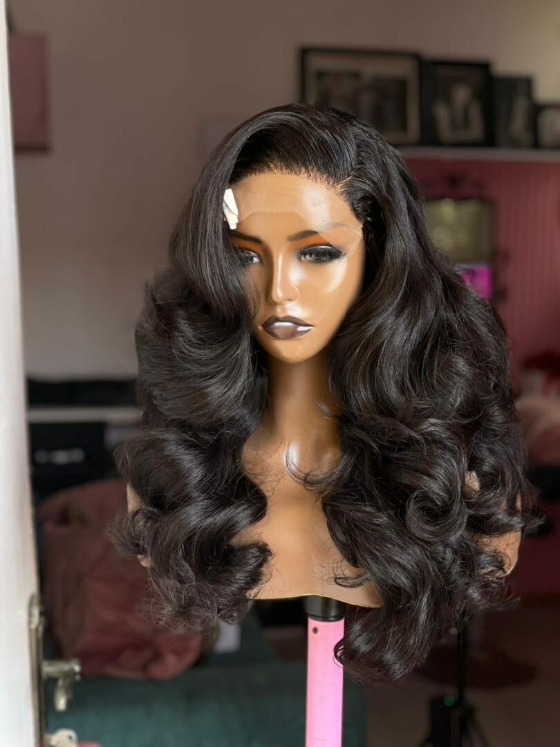 Luxury Hairs