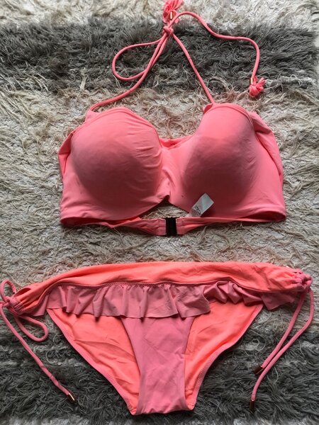 Bikini rose pour femme