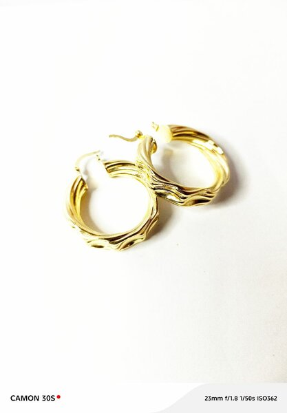 Boucles d'oreilles dorées