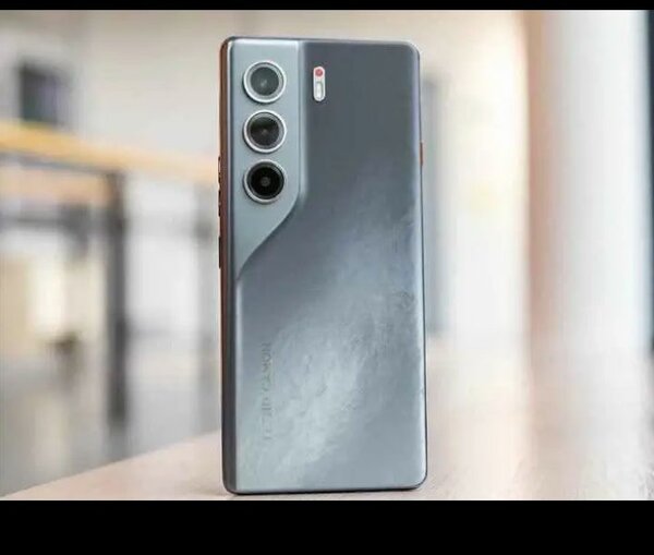 Tecno Camon 40 Pro 5G Smartphone
