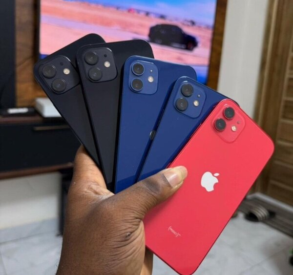iPhone 12