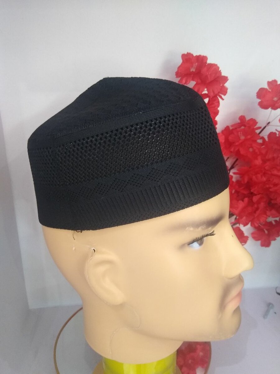 Male caps