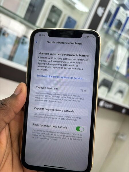 iPhone XR