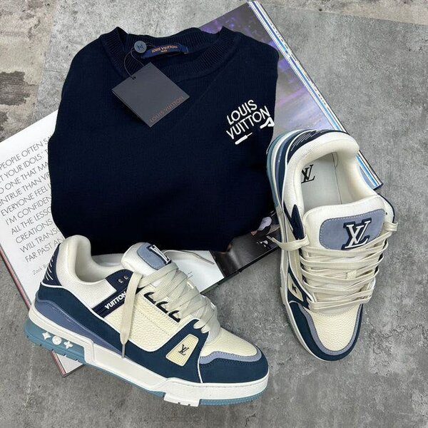 LOUIS VUITTON CLASSIC