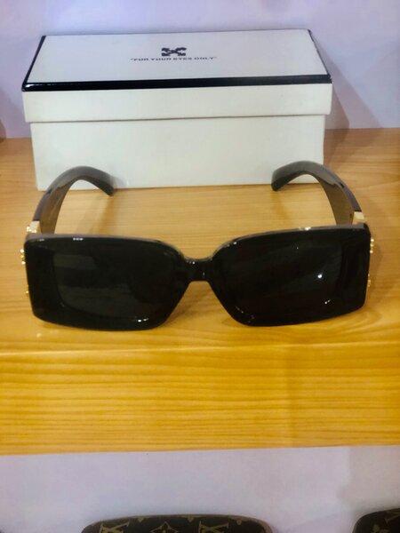 Off-White glasses