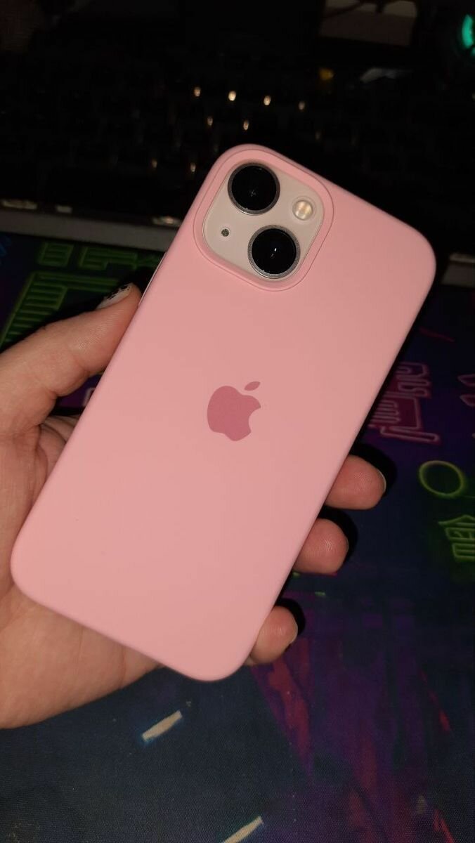 iPhone 13