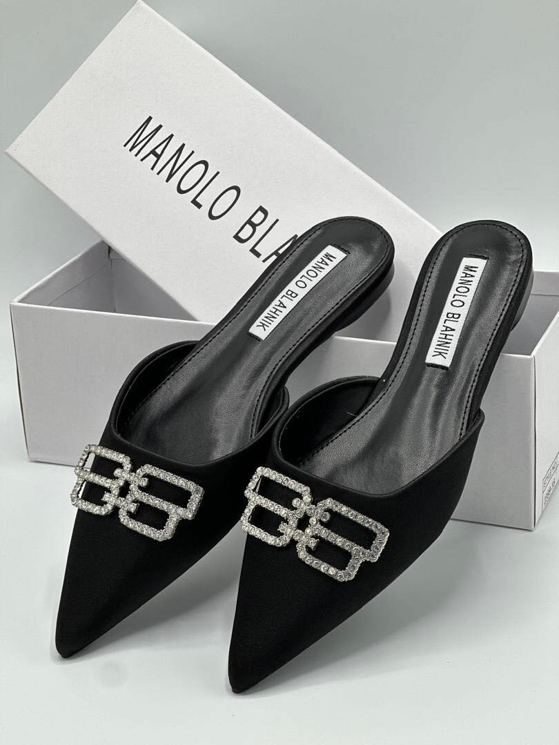 Ladies slides