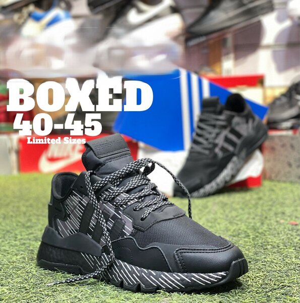 Sneakers NIKE