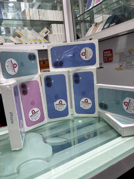 iPhone 16 simple 128GB sceller