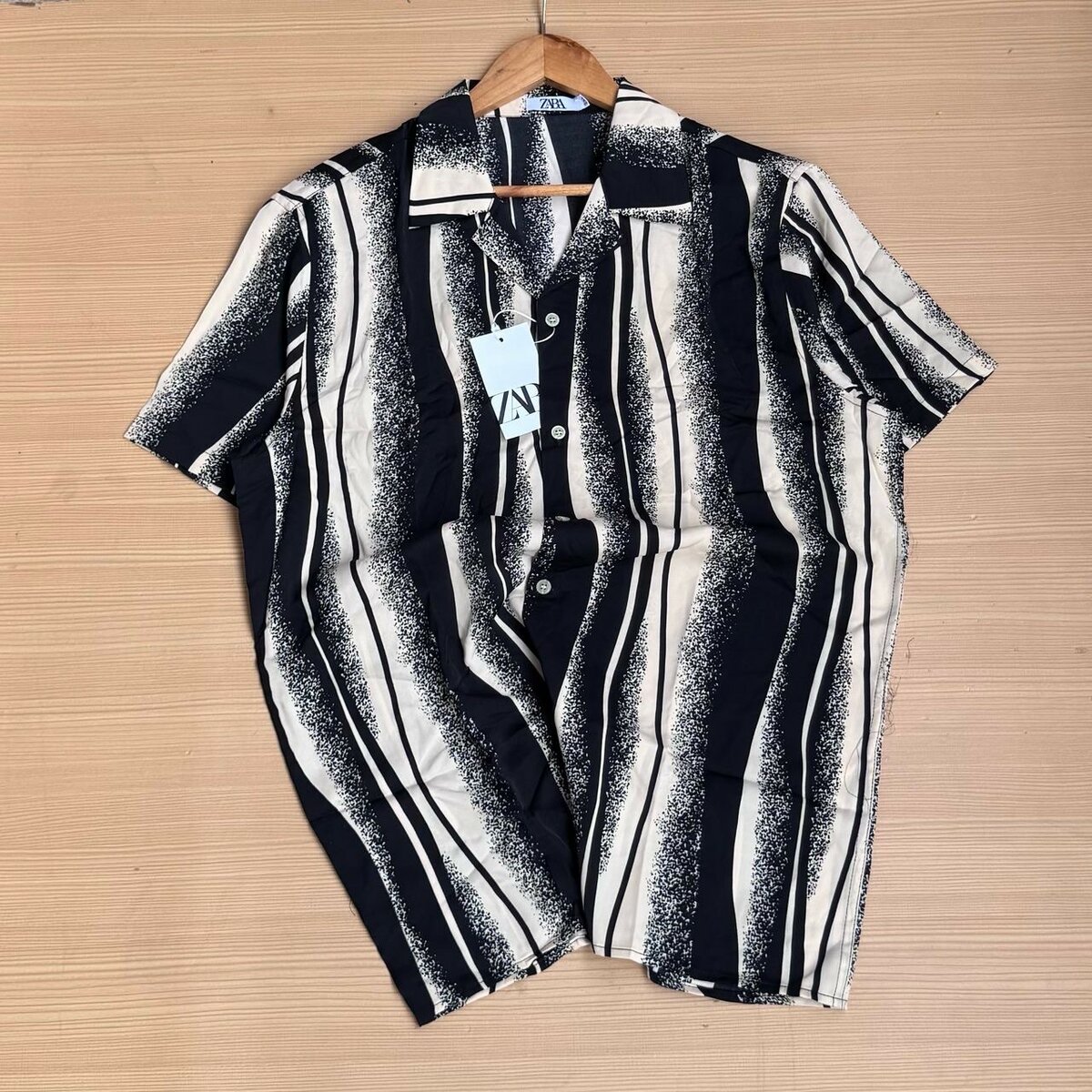 Mens shirts