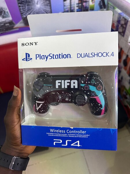 PS4 Pad