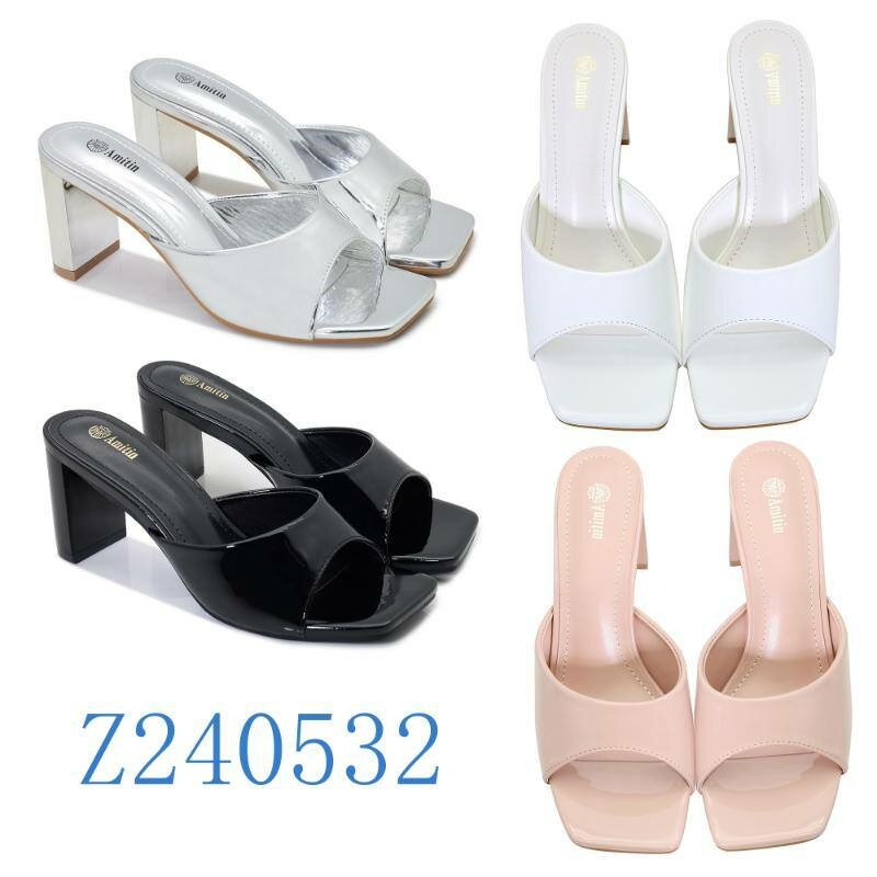 Des talons ouvert à bas large