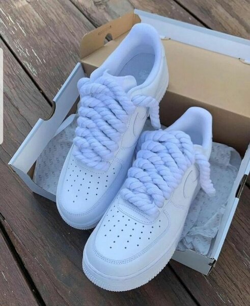 NIKE AIR