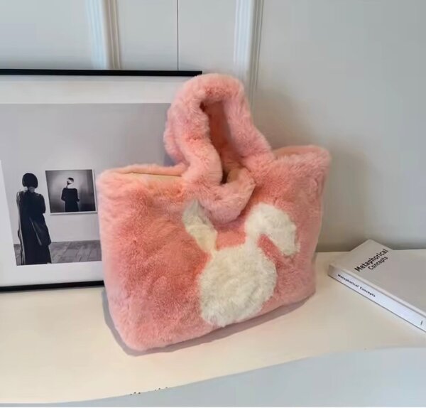 Sac douillet lapin en peluche
