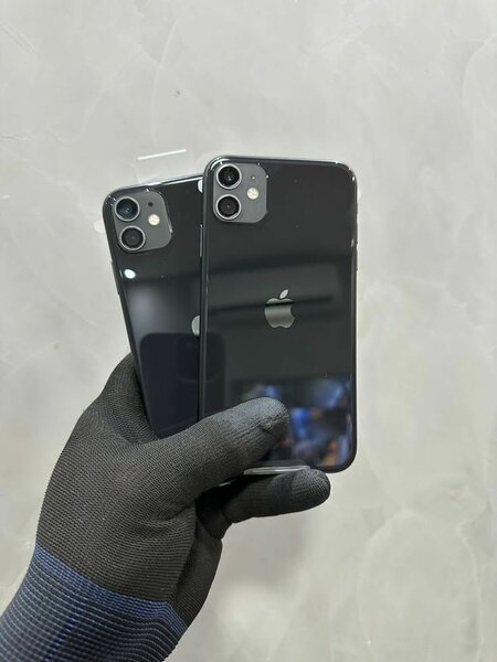 iPhone 12