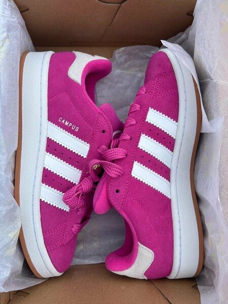 Adidas campus