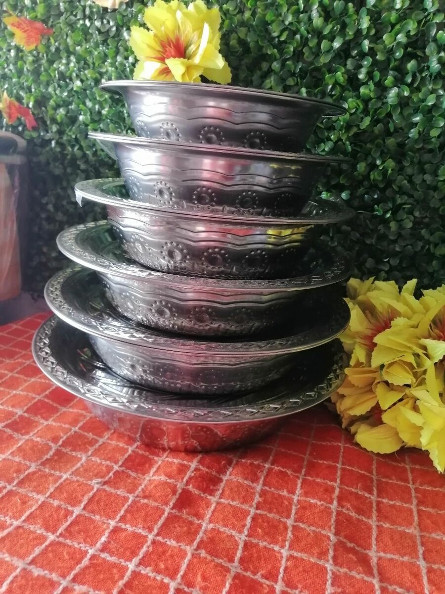 Ensemble 6 soupières  inox