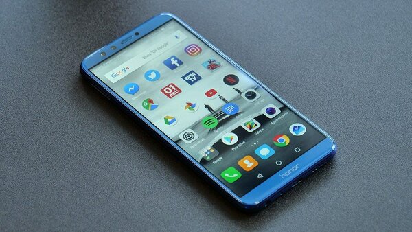 HUAWEI 9 LITE