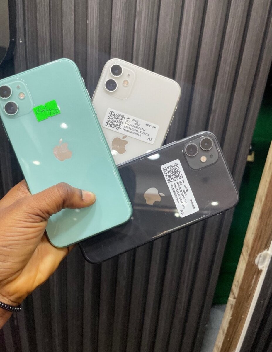 iPhone 11