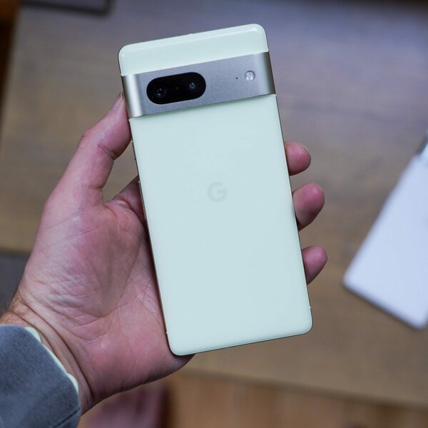 Google pixel 7 12gb ram et 128