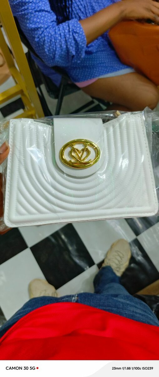 Ladies bag