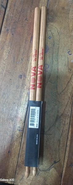 Baguettes de batterie en bois