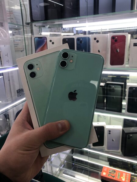 iPhone 11