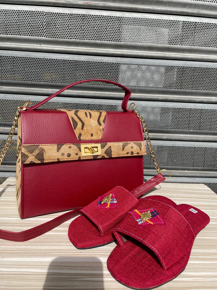 Sac Ensemble et Sandales Éthniques