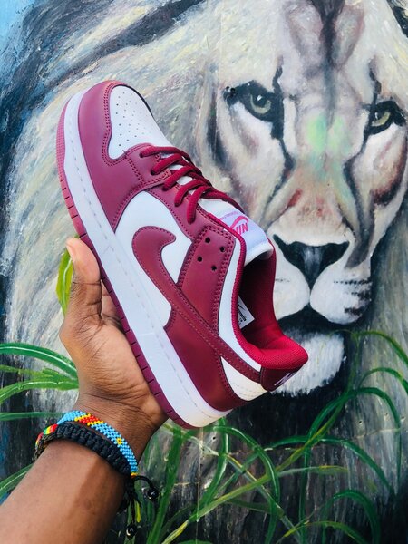 Sb sneakers
