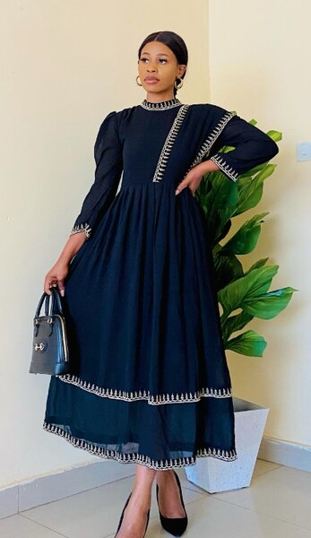 Elegant  dress m