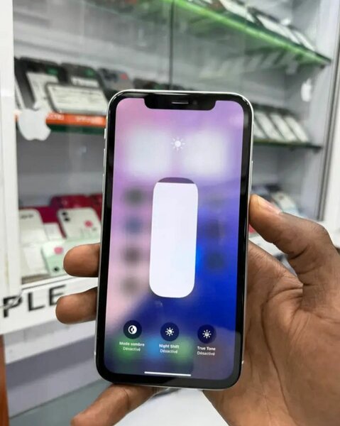 iPhone XR Blanc